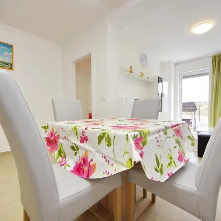 Apartamento Smiljka