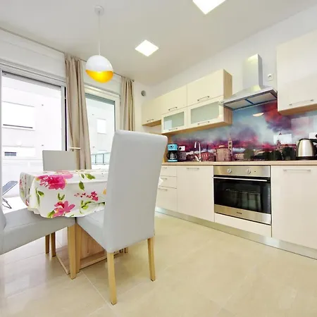 Smiljka Apartman *
